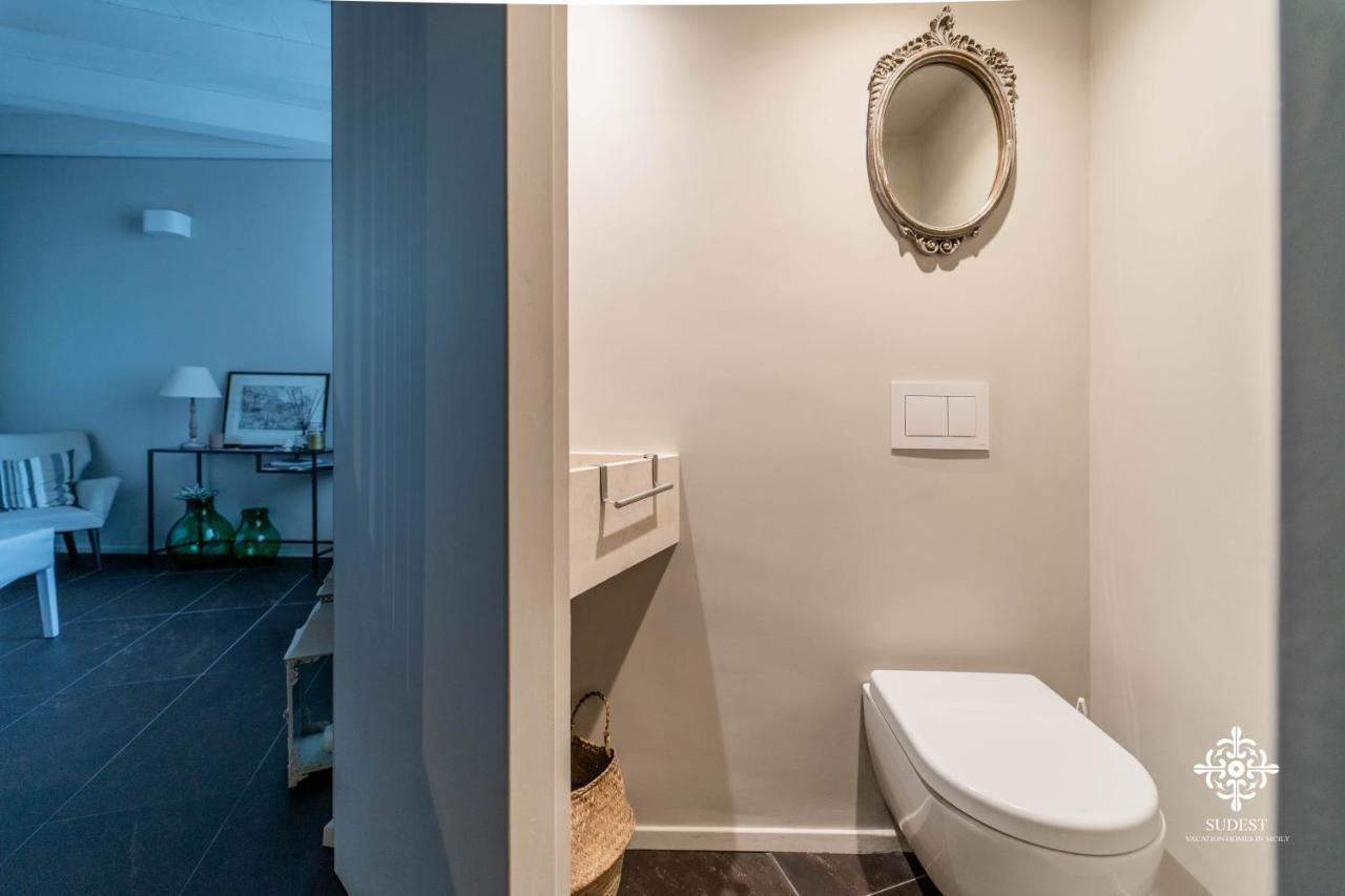 Ortigia Charming Suite Syracuse Buitenkant foto
