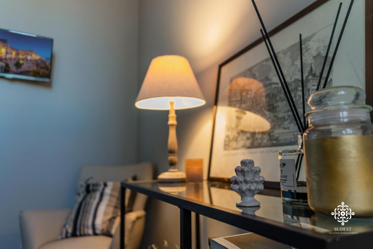 Ortigia Charming Suite Syracuse Buitenkant foto